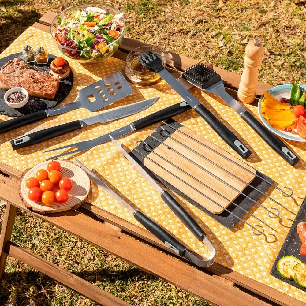 Bbq Utensils Kit with Case Bbset Innovagoods 12 Pieces