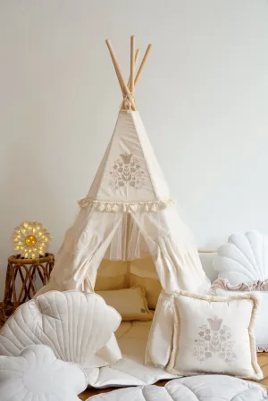 Boho Teepee Tent with Frills and "Caramel" Mat with Frill Set